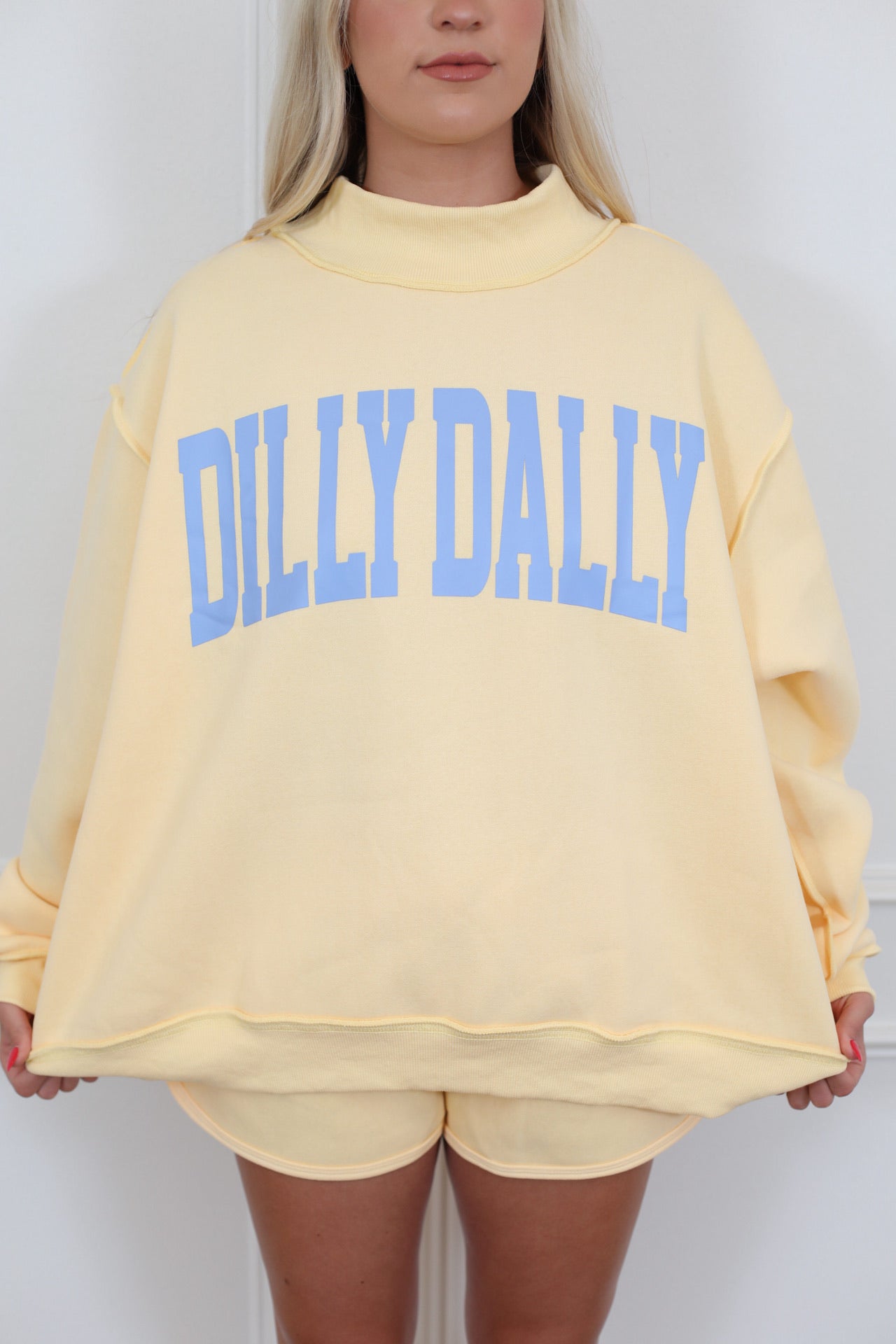 Butter Dilly Dally Mockneck